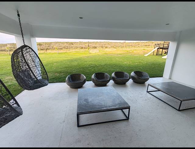 7 BEDROOM HOUSE FOR SALE IN LONG ACRES COUNTRY ESTATE